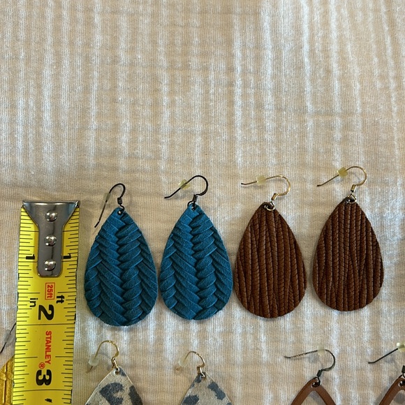 Bundle of 7 pairs of Nickel & Suede leather earrings - Picture 5 of 9